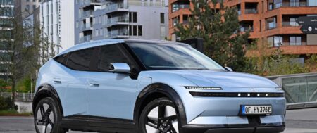 IONIQ 3 : l’alliance du design et de la technologie au service  d’une expérience de conduite électrique plus intuitive